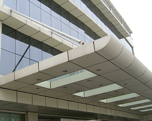 獨(dú)具風(fēng)采,選擇沈陽幕墻鋁單板打造建筑外觀的時(shí)尚品味